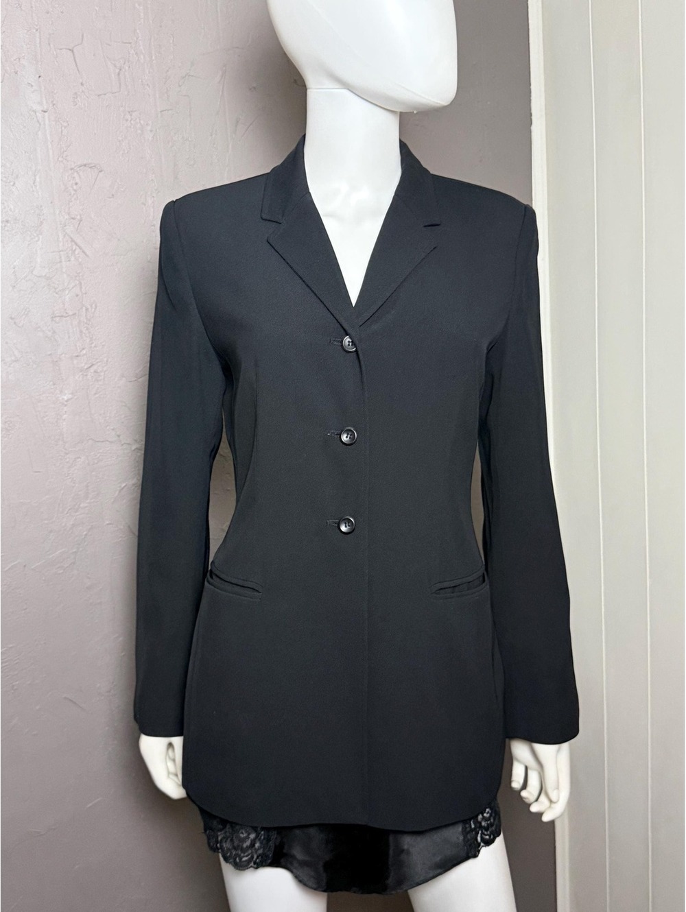 1990's Black Single Breasted Blazer Minimalist Tailored Jacket size 8